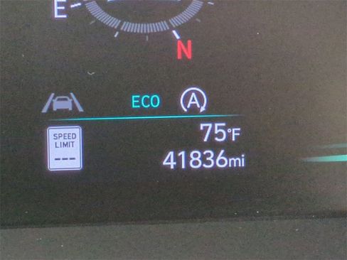 Certified 2024 Hyundai Palisade SEL image 37