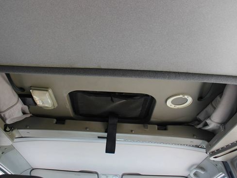 Used 1997 Volkswagen Eurovan Camper FWD image 40