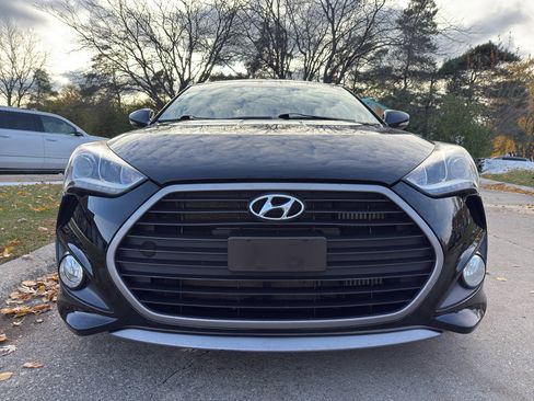 Used 2016 Hyundai Veloster Turbo w/ Option Group 04 image 3