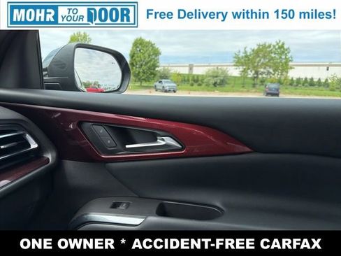 Used 2024 Chevrolet Traverse Z71 w/ LPO, Floor Liner Package AWD/4WD image 24