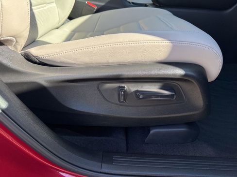 Used 2024 Honda CR-V EX-L image 23