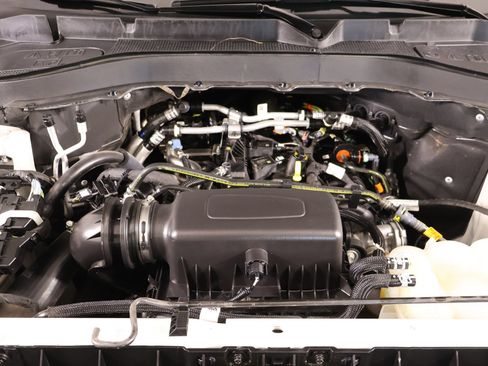 Used 2022 Ford Explorer XLT w/ Equipment Group 202A RWD image 21