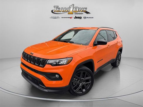 New 2026 Jeep Compass Latitude image 4