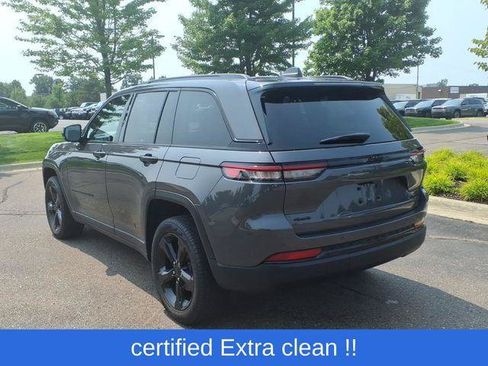 Certified 2024 Jeep Grand Cherokee Limited w/ Black Appearance Package AWD/4WD image 6