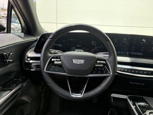 Certified 2024 Cadillac Lyriq Luxury RWD image 17