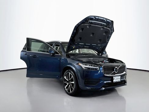 Used 2022 Volvo XC90 T6 Momentum w/ Advanced Package AWD/4WD image 21