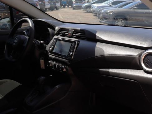 Used 2024 Nissan Versa S w/ S Plus Package FWD image 32