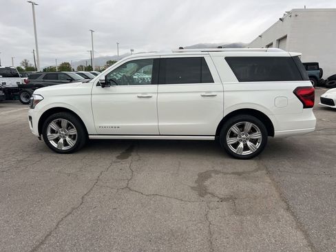 Used 2023 Ford Expedition Max Platinum AWD/4WD image 12