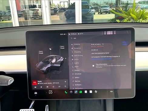 Used 2023 Tesla Model Y Performance AWD/4WD image 22