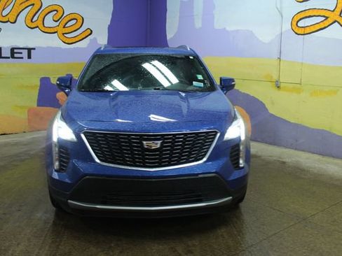 Used 2023 Cadillac XT4 Premium Luxury w/ Cold Weather Package AWD/4WD image 7