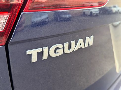 Used 2021 Volkswagen Tiguan S FWD image 10