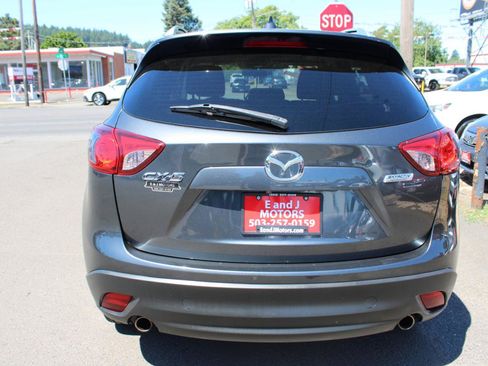 Used 2016 MAZDA CX-5 Touring w/ Bose/Moonroof Package FWD image 5