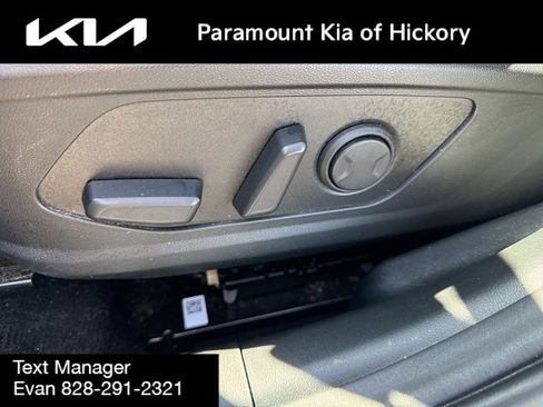 Used 2023 Hyundai Santa Cruz Limited image 19