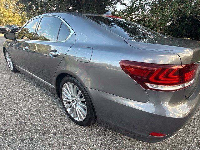 Used 2014 Lexus LS 460 w/ Comfort Package RWD image 3