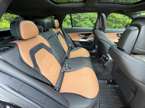 Used 2026 Mercedes-Benz E 53 AMG e 4MATIC Wagon image 29