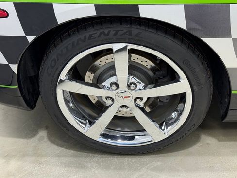 Used 2008 Chevrolet Corvette Coupe w/ Preferred Equipment Group image 21