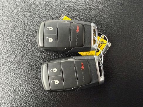 Used 2024 RAM 3500 Big Horn image 26