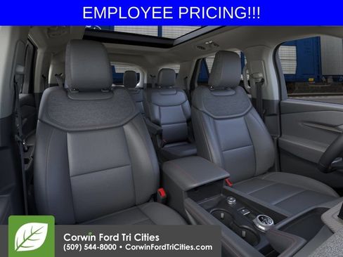 New 2026 Ford Explorer Active AWD/4WD image 10