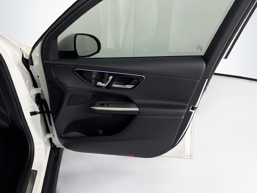 Certified 2026 Mercedes-Benz GLC 300 image 25