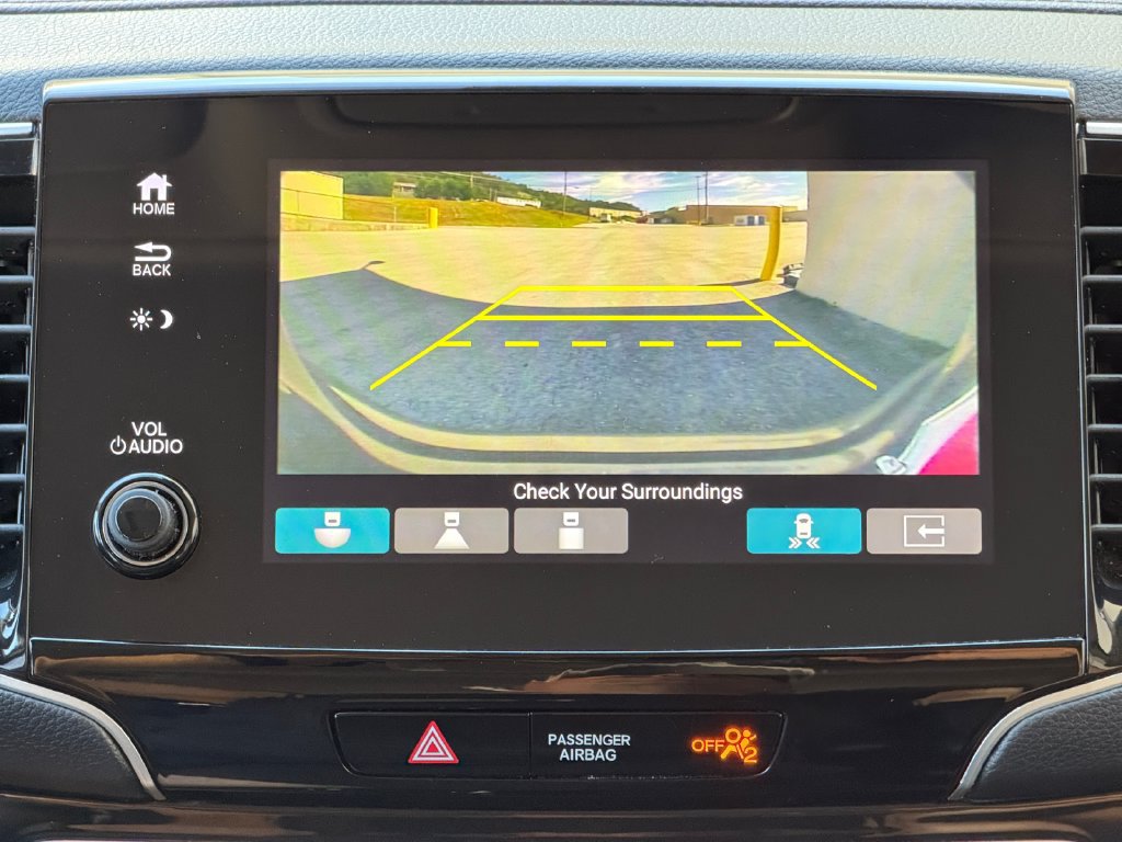 Used 2020 Honda Pilot Touring image 12