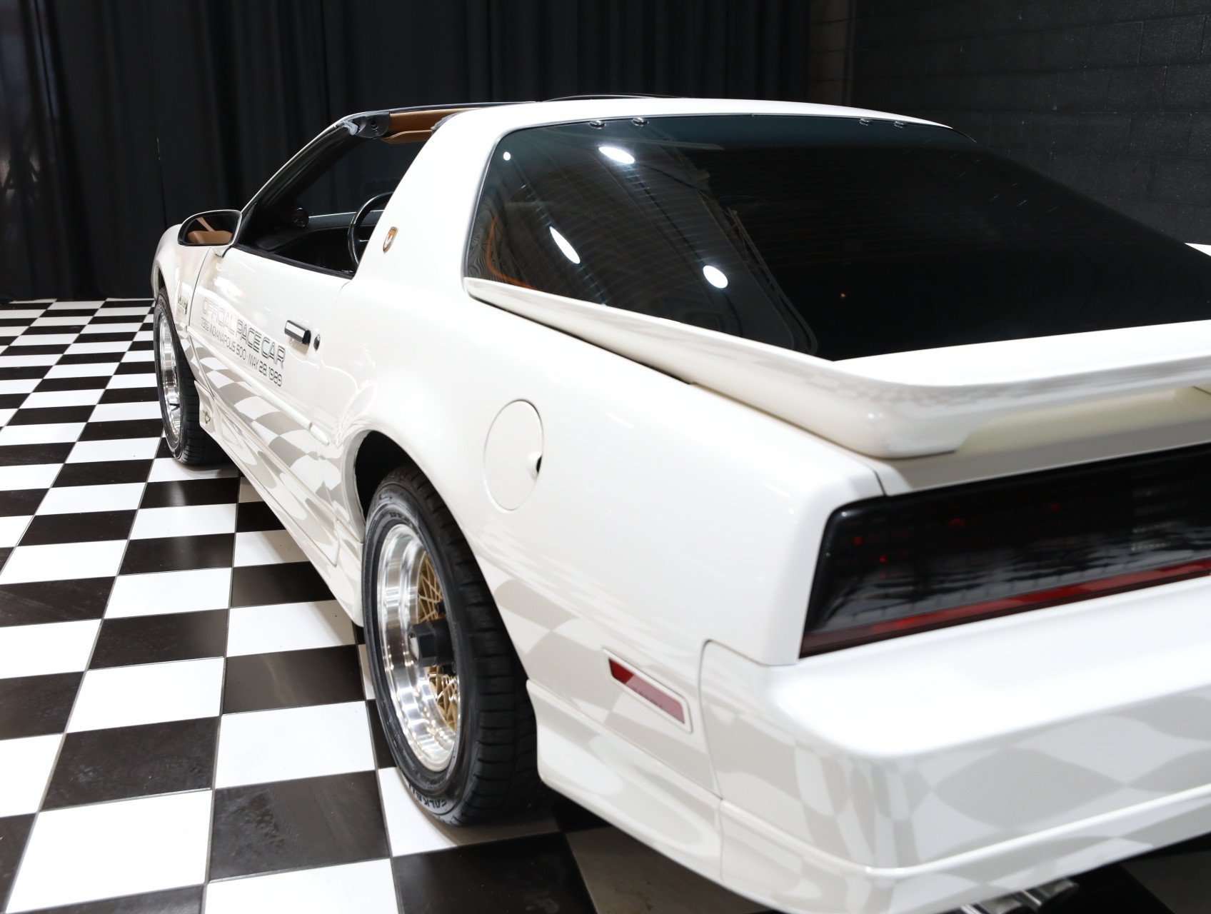Used 1989 Pontiac Firebird Trans Am RWD image 34