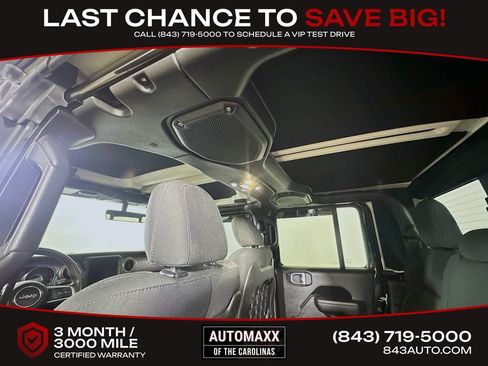 Used 2022 Jeep Gladiator Mojave w/ Cold Weather Group AWD/4WD image 13