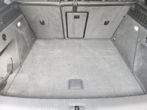 Used 2017 Audi Q3 2.0T Premium Plus w/ Premium Plus Package image 31