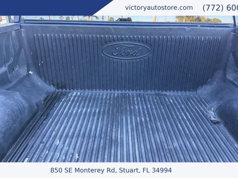 Used 2011 Ford F150 XLT w/ XLT Chrome Pkg image 12