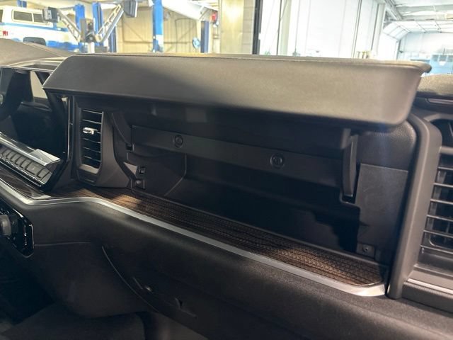 Used 2026 Chevrolet Silverado 1500 RST AWD/4WD image 46