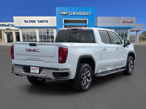 New 2026 GMC Sierra 1500 SLT w/ SLT Premium Plus Package image 8