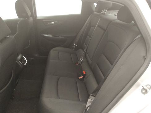 Used 2020 Chevrolet Malibu LT FWD image 18