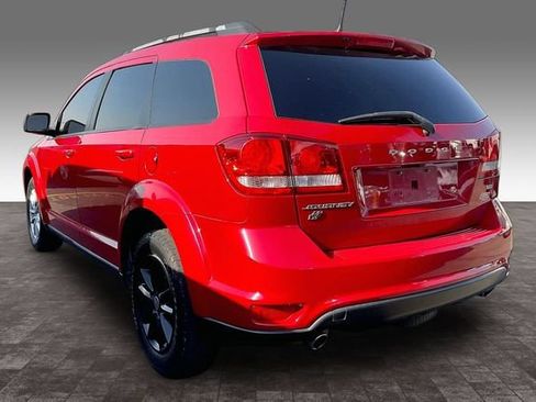 Used 2018 Dodge Journey SXT w/ Connectivity Group AWD/4WD image 4