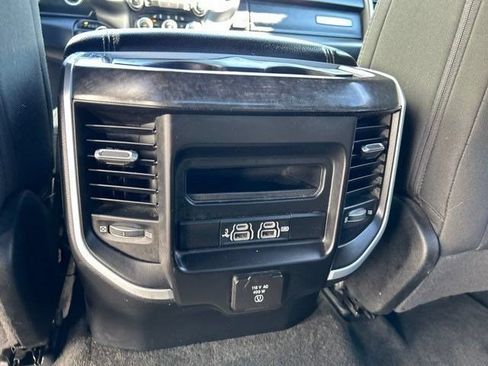 Used 2020 RAM 1500 Big Horn AWD/4WD image 46
