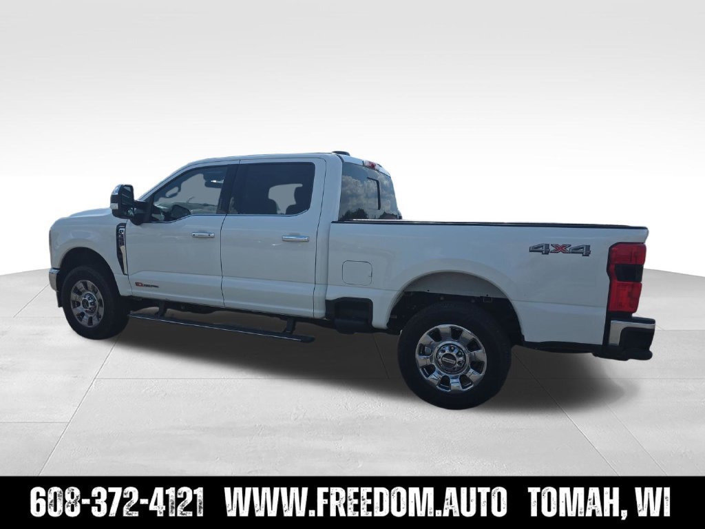 Used 2023 Ford F350 Lariat w/ Lariat Ultimate Package AWD/4WD image 4