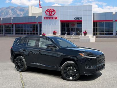 New 2026 Toyota RAV4 XSE w/ Panoramic Sun Roof Package