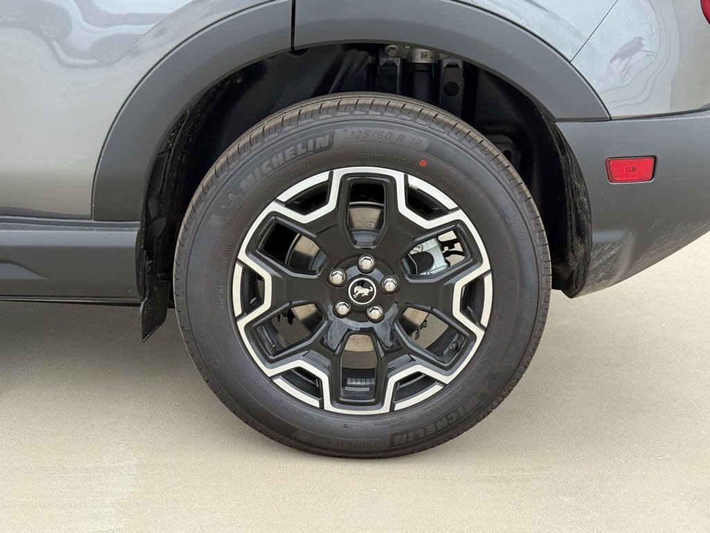 New 2026 Ford Bronco Sport Outer Banks w/ Outer Banks Tech Package+ AWD/4WD image 14