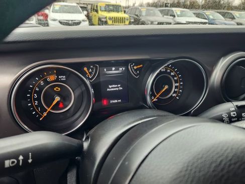 Used 2023 Jeep Wrangler Unlimited Sport AWD/4WD image 17