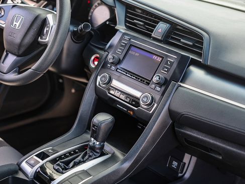 Used 2016 Honda Civic LX-P image 4