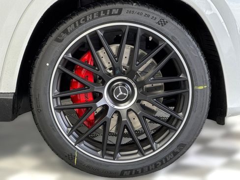 New 2026 Mercedes-Benz GLS 63 AMG 4MATIC image 11