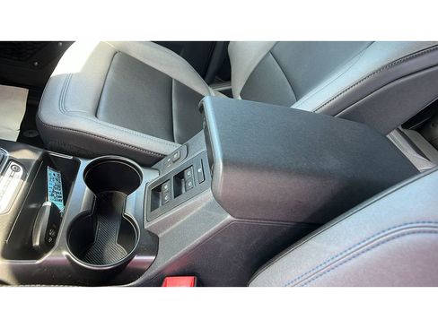 Used 2021 Ford Bronco Black Diamond image 10