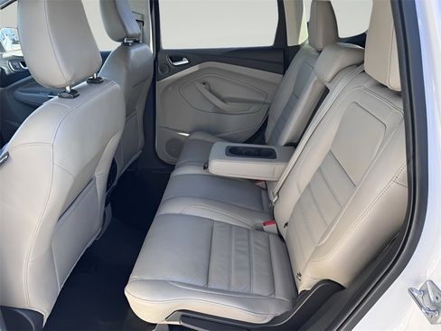 Used 2018 Ford Escape Titanium image 20