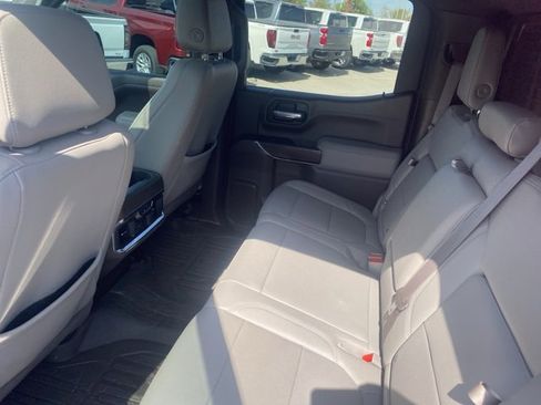 Used 2021 GMC Sierra 1500 SLT image 11