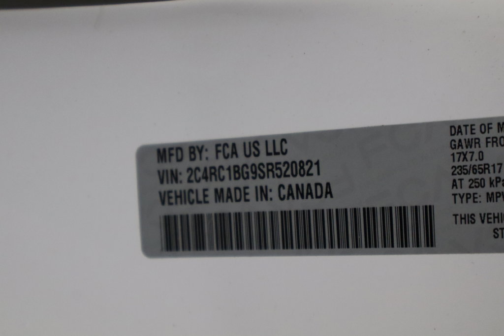 Used 2025 Chrysler Pacifica Select FWD image 43
