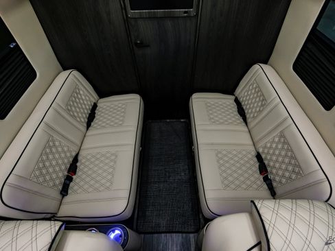 Used 2025 Mercedes-Benz Sprinter 3500 image 99