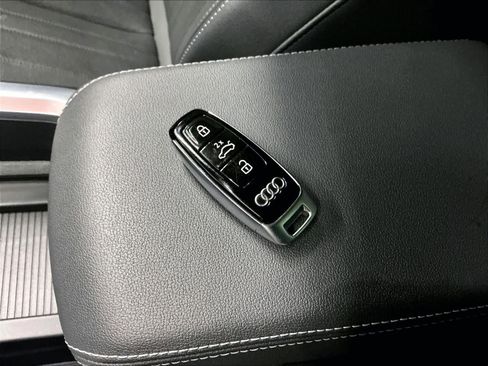 Certified 2024 Audi Q8 e-tron Premium Plus w/ Premium Plus Package image 14