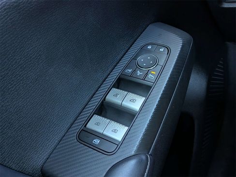 Used 2024 Mitsubishi Outlander SE image 25