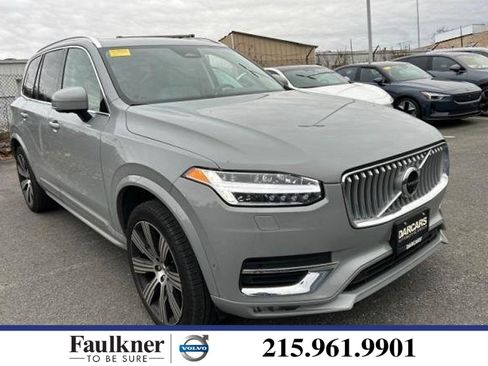 Certified 2024 Volvo XC90 B6 Plus image 1