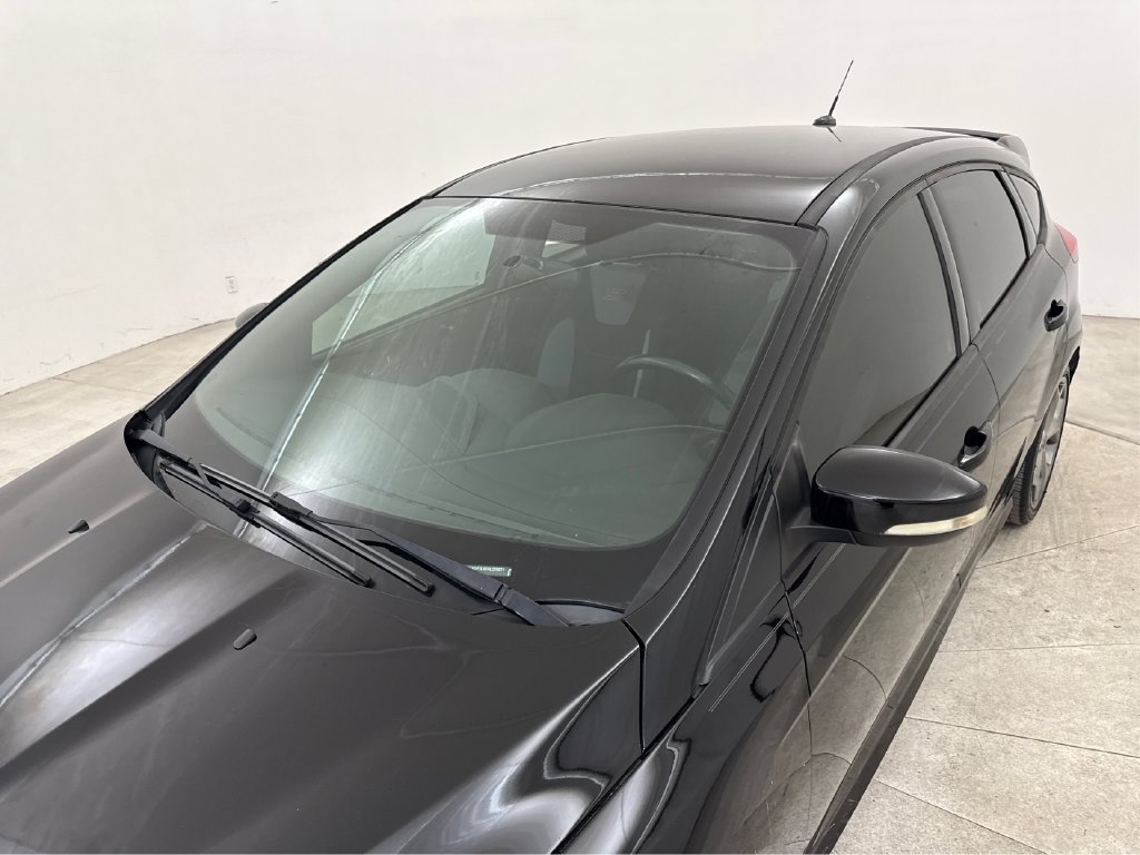 Used 2017 Ford Focus ST FWD image 29