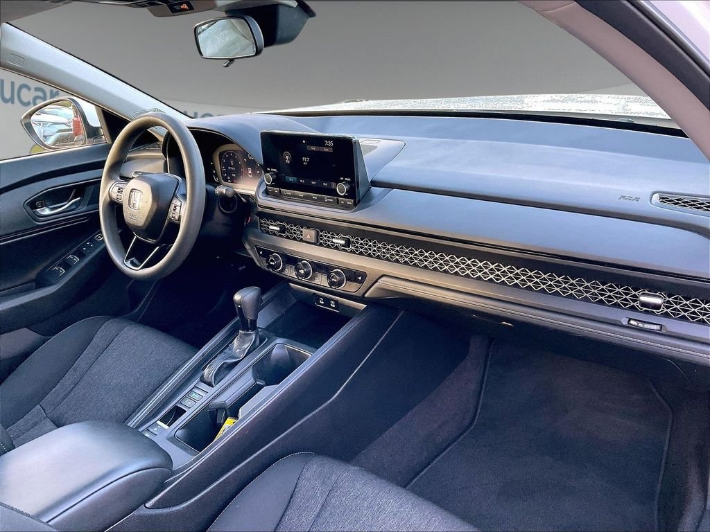 Used 2024 Honda Accord EX image 14