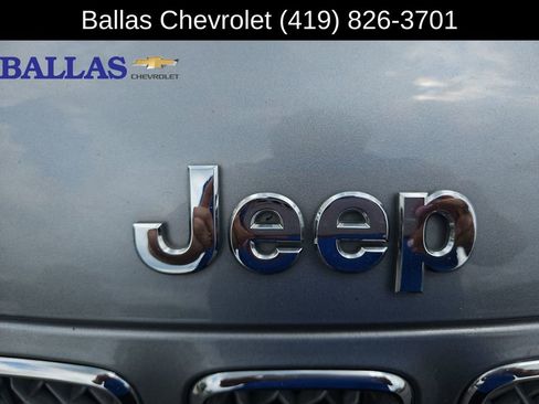 Used 2017 Jeep Compass High Altitude FWD image 31